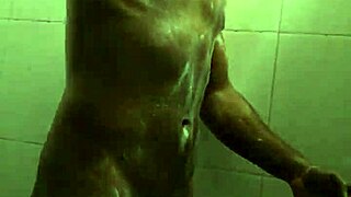 Dominicano serving up arroz y abichuela with that sexy Caribbean heat