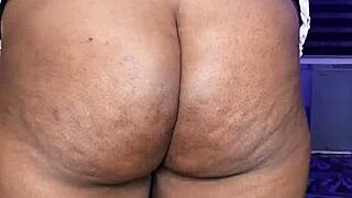 i need mara exotic's lonely housewife squirting masturbation now