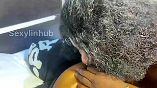 horny lesbians wanna fuck hard??