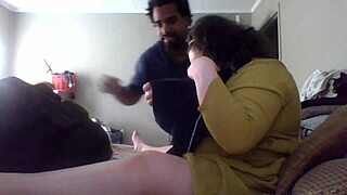 wife shows me big tits while teaching laundry folding 😏👚