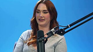 يا Siri Dahl احكي عن رحلة كسك المشعر لنجومية البورن