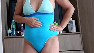 On the beach, my curvy wife strips naked, flashes tits and pisses for strangers! 😈🏖️