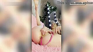 ginger babe rides dildo hard begging come inside me sweetie