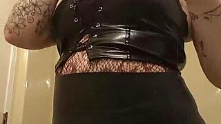 Chubby tattooed slut with huge natural tits gropes legs in bra while using lovesense on cam