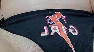 Homemade Tease: Masturbating Secretly for You Darling