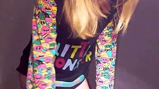 Bonneyuwu Rubs Pussy Hard With Dildo On Bed Tonight!