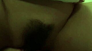 Не мога да устоя да съблазня съученичката си за кремпай на тоалетната в тази малка 18+ япона