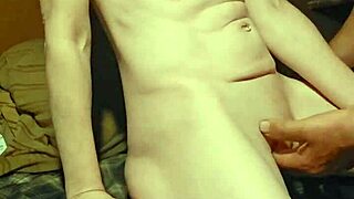 omg her pussy gets stretched wide on that shaking washing machine vibration