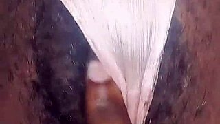 hey watch en-chan's three finger clit technique up close?!