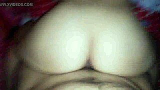 Amateur slut gobbles cock and rides hard in homemade fuck session