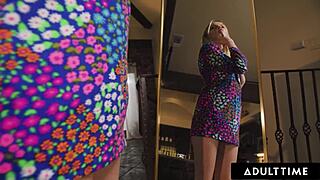 Coco Lovelock begs Lauren Phillips: make my shy pussy squirt bestie!