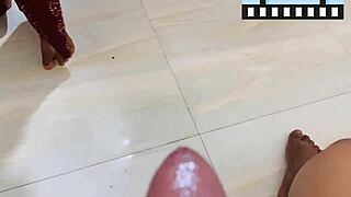 soy la colombiana tetona casera que te mama la verga mejor que nadie