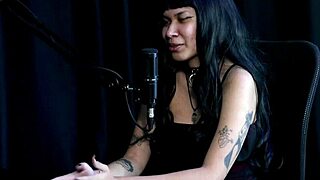 ever wonder if mommy sits or passes without pain for family recognition on sheer red?