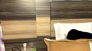 Mi suegra se traga todo completito con ganas en casa