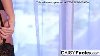 Daisy's teasin' drives me nuts before big cock plunge