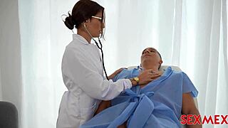 that colombian nympho ashley saenz with big ass and tits just needs a quickie blowjob to satisfy her sexy cravings