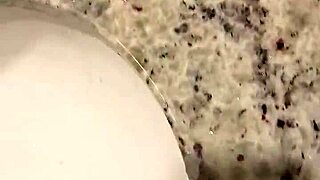 slut fucks herself hardcore with massive zucchini deep