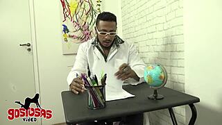 Em Troca De Notas Boas Aluna De Sao Paulo Fode Diretor Nego Catra Com Carolina Carioca Petite Slut Style.