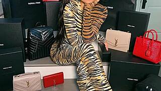 kylie jenner feet compilation shows off her sexy heels and toes up close