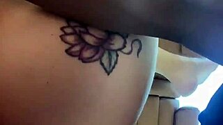 My first squirt floods pussy on daddy's bbc