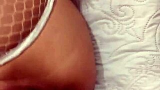 i'm pounding her tight pussy while she stuffs that toy deep in her juicy ass 😍