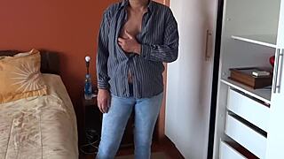 Stepmom's Massive Ass Turns Her On While I Jerk Off Watching Intently