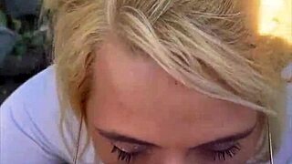 Streetwalker in glasses gives deep blowjob takes huge facial