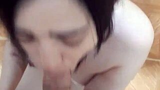 Hot chico pounds minina's tight pussy missionary style outdoors