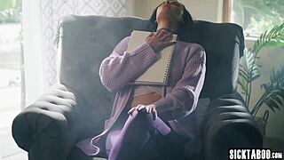 Black Kira Noir Strapon Fucks Big Ass Lesbian Casey Calvert Hardcore