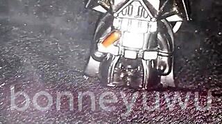 bonneyuwu as leia star wars cosplay masturbates with vader dildo