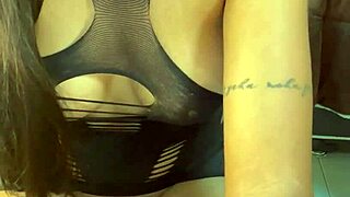 linda dives deep into wet muff licking and fingering pussy to explosive cunilingus orgasm waves