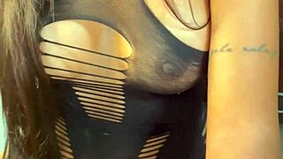 linda dives deep into wet muff licking and fingering pussy to explosive cunilingus orgasm waves