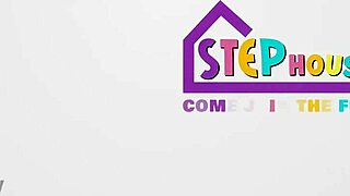 Fucking this big assed brunette milf pov style, damn her huge cheeks bounce wild! 🍑💦