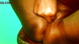 asian village wife moans loud getting fingers deep in her wet pussy outdoors 👰🔥