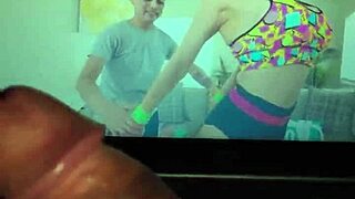 Housewife fingers herself watching trainer demolish her birthday cake with huge thrusts