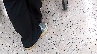 big booty pawg milf ass shaking at cub foods, hidden candid food store tease?