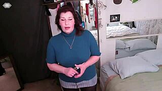 Ms Skye Demonstrates BWC Worship in Secret Sex Ed Class