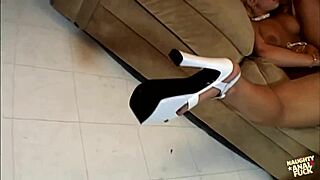 Big Tits Twerker Rides Dick with Impressive Ass Shaking Skills