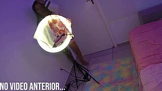 fiz minha vizinha esguichar tres vezes molhou tudo com meu pau