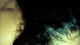 Mi Hermosa Vecina Orinada en Cara y Boca Antes de Tragar Semen!