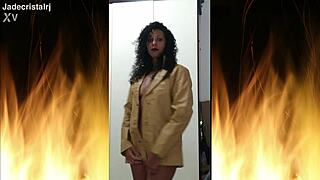 Juicy Brazilian Housewife Jade Teases Neighbor with Shaved Pussy Flash