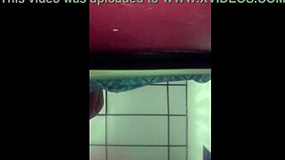 la atrevida se deja follar anal sin condon hasta la leche adentro