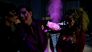 katwoman jennifer dark, ready for prison cage 3way pounding?