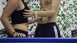 nuevo video de la morena latina follada duro en el billar por su hermanastro