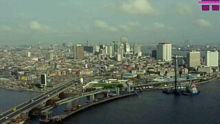 flip that bottle to swap into group sex orgy 😏🔥 homemade ebony sluts moaning on monster cocks