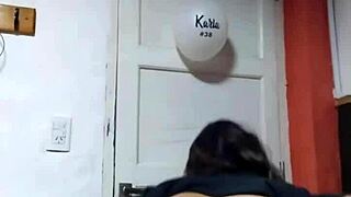 Argentinian Culona Twerks Huge Ass.