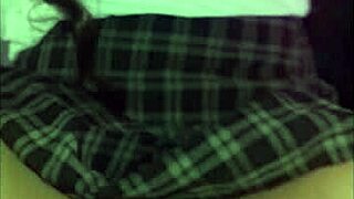 Lujurioso Director Convinces Traviesa Jovencita for Steamy Colegio Fuck and Creampie Panic