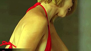 whoa, this oiled latina teen rims big black cock during massage! 😲🍑