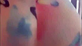 come watch perfect juicy latina booty shake in tight shorts leggings