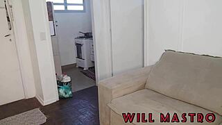 devorei o cu da puta na entrega de encomenda!